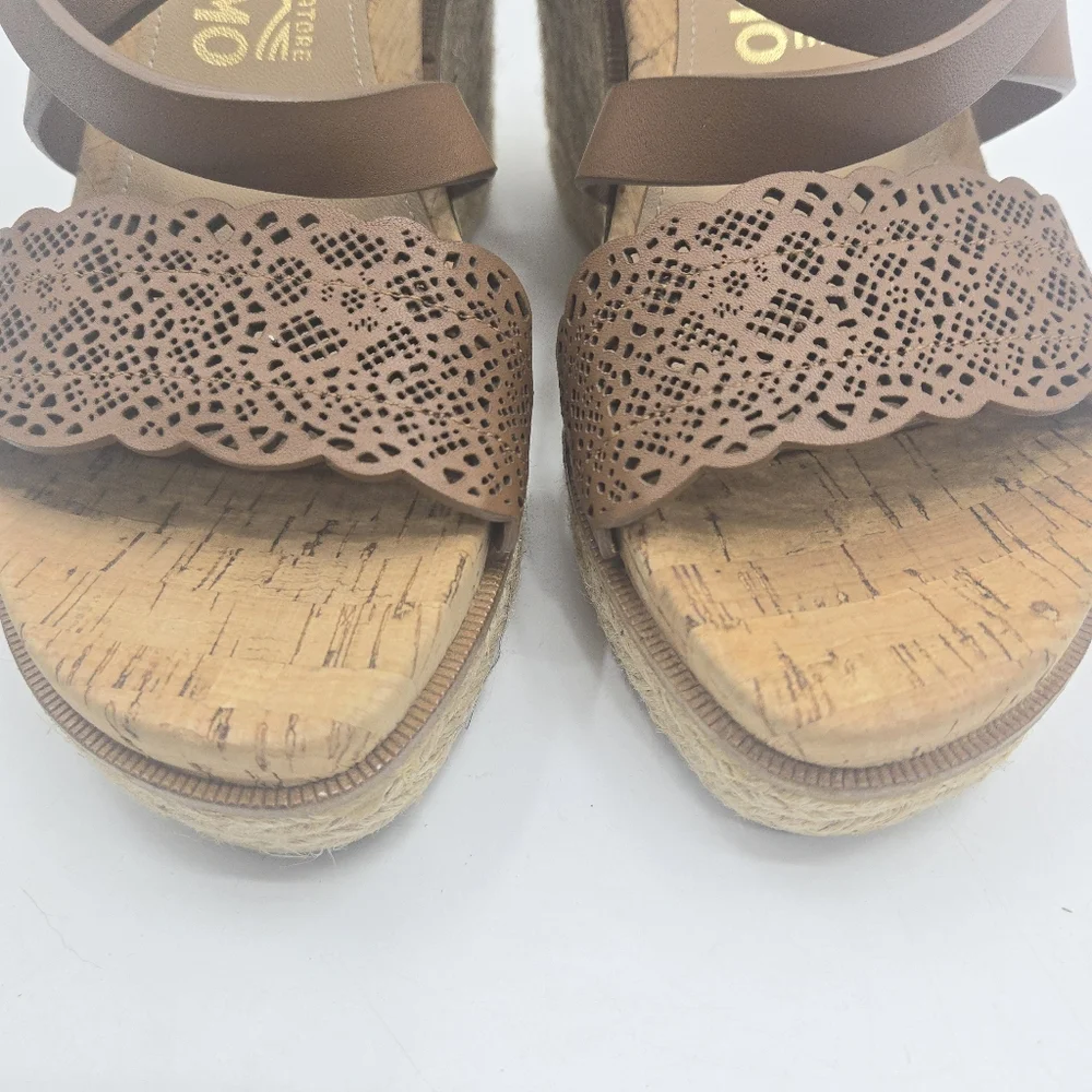 Salvador Ferragamo Gioela Sandals Raffia Wedge Platform‎